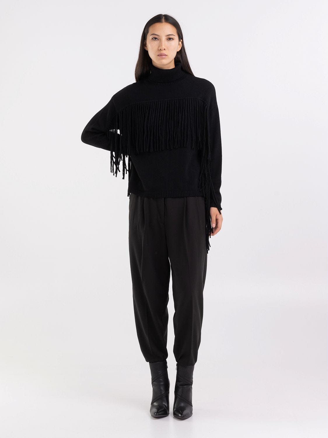 High neck sweater with fringes