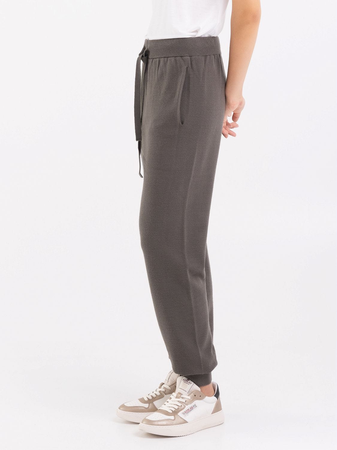 Jogger trousers in viscose blend