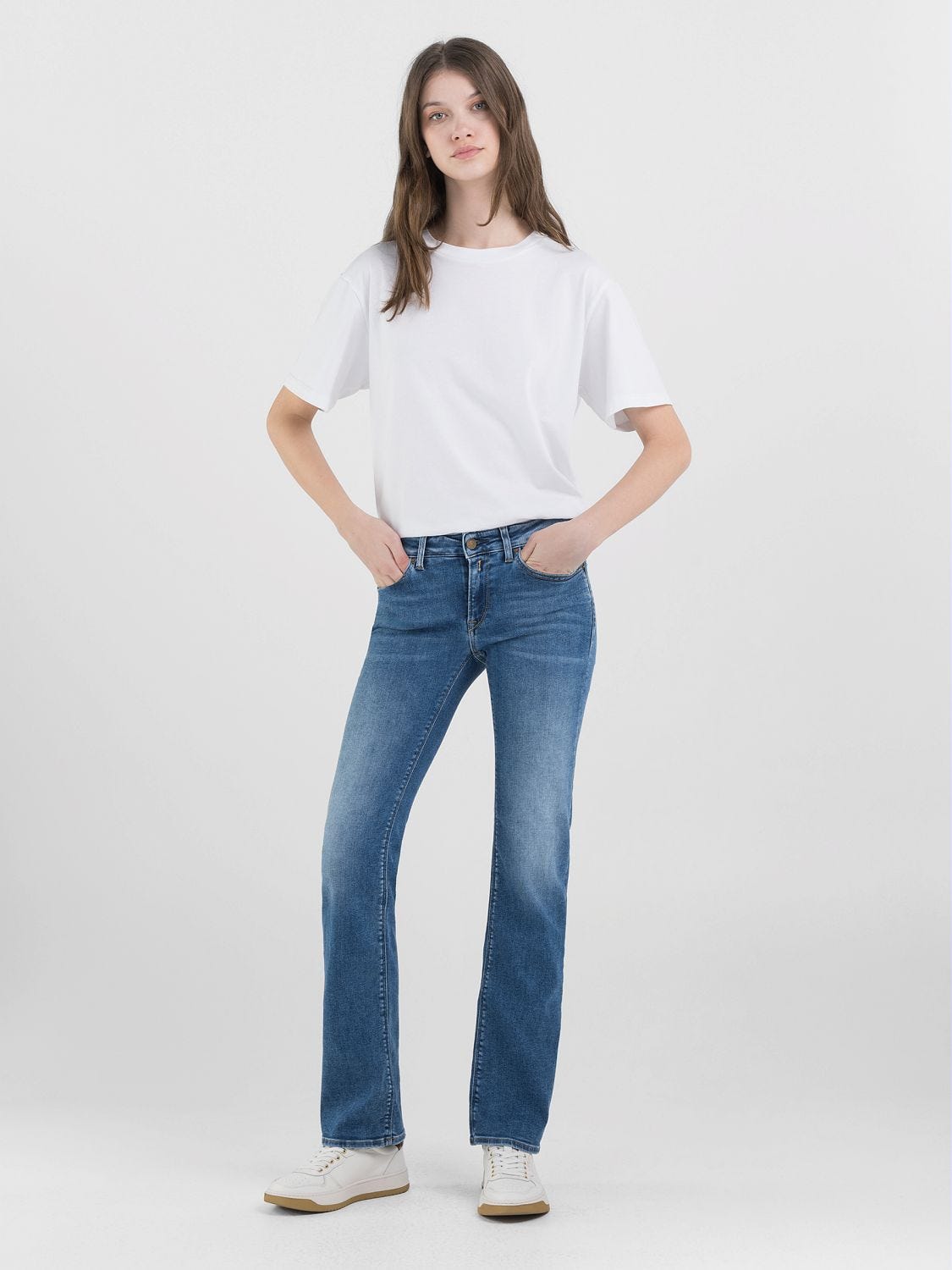 Jeans replay luz 2025