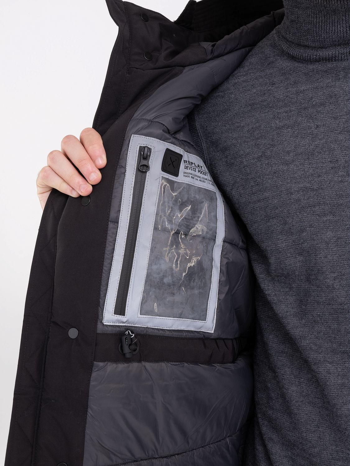 Recycled long jacket with hood