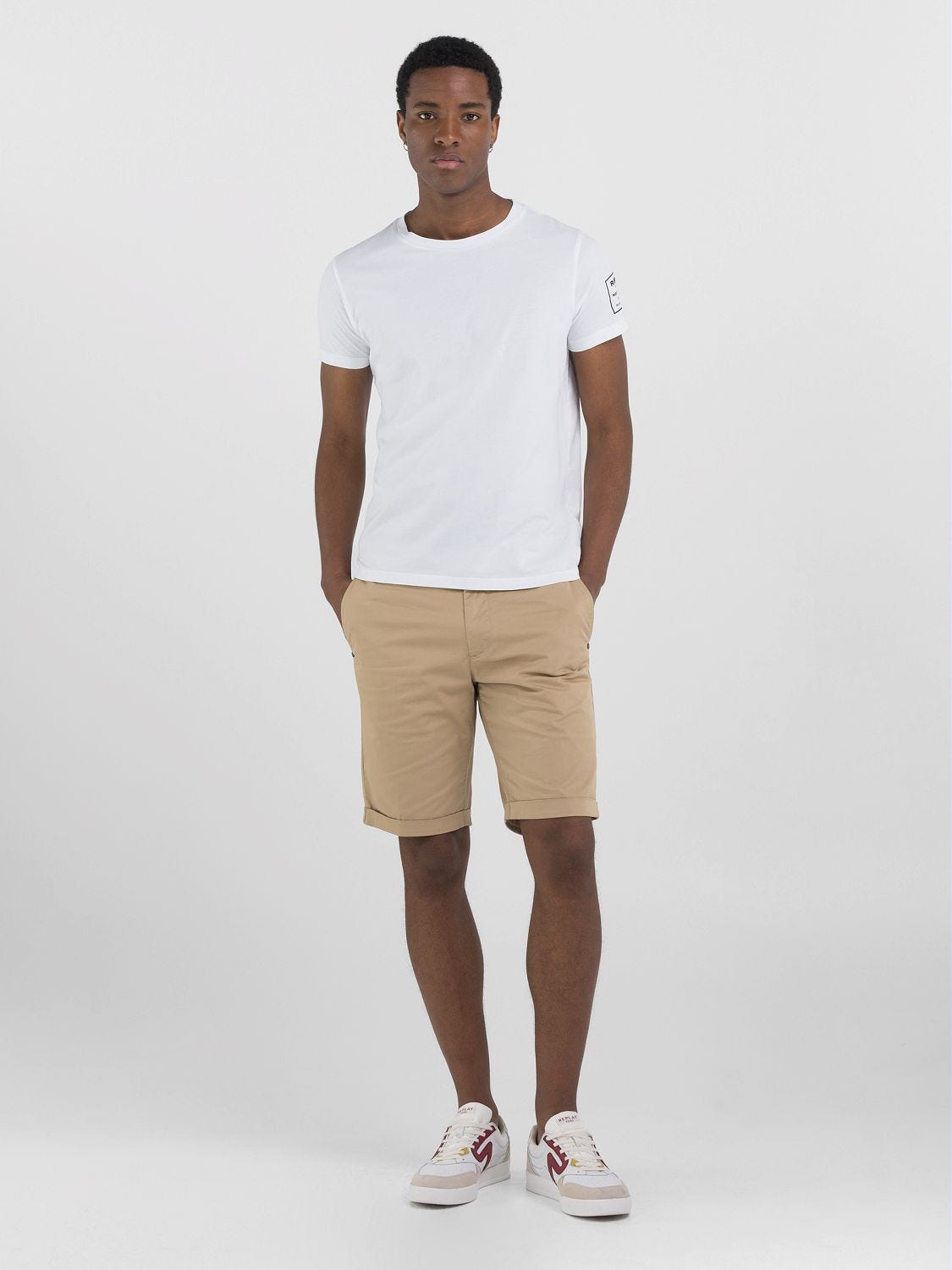 Tapered 2025 chino shorts