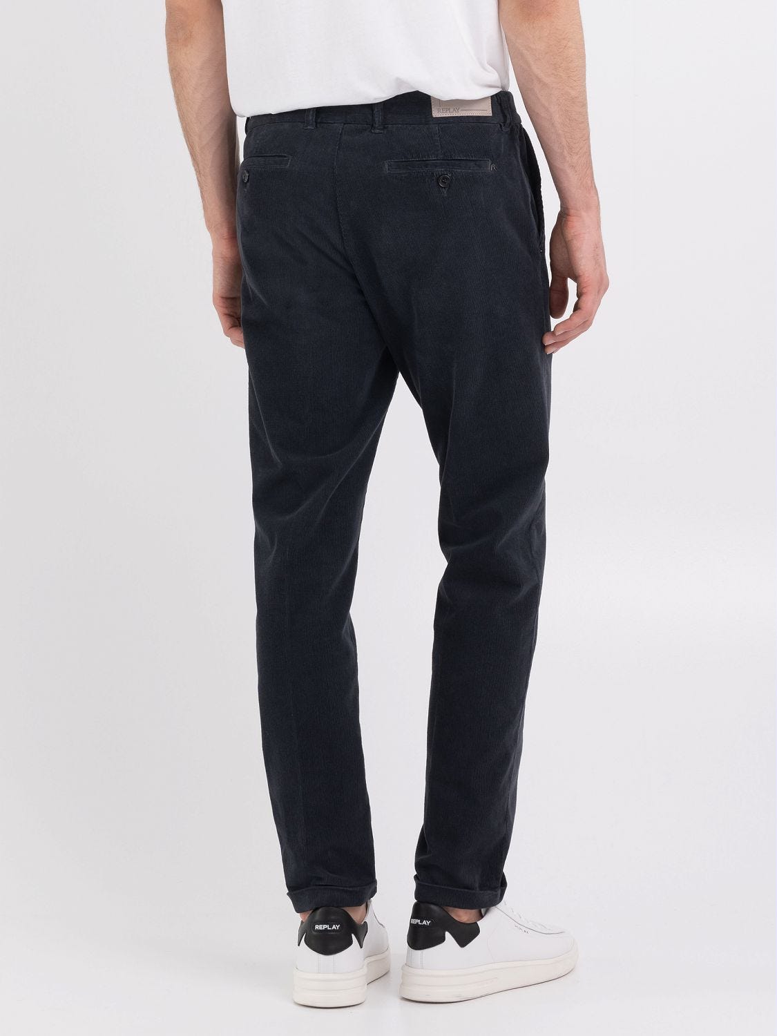 Slim fit Brad chino trousers in corduroy