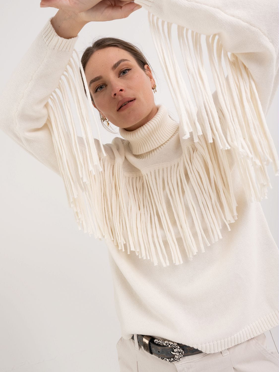 Pull col montant avec franges