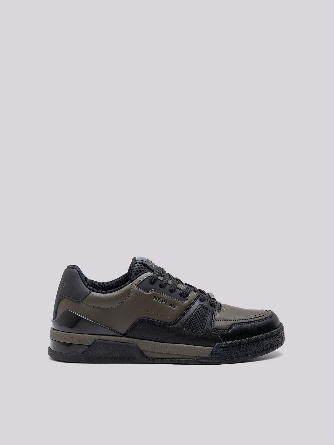 Low lace up sneakers hotsell