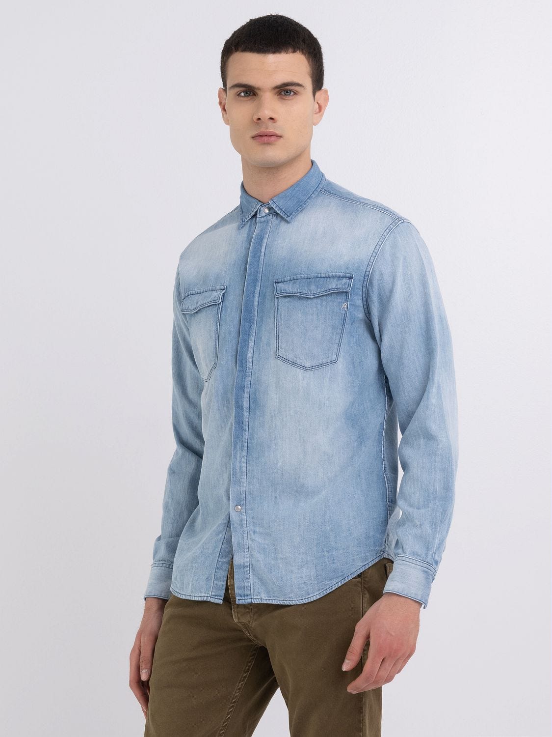 Light blue discount denim casual shirt
