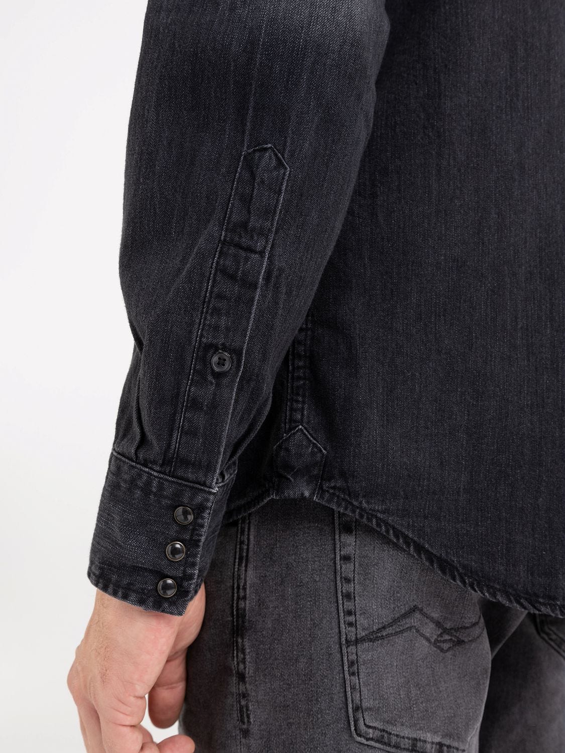 Black denim shirt cheap with blue jeans