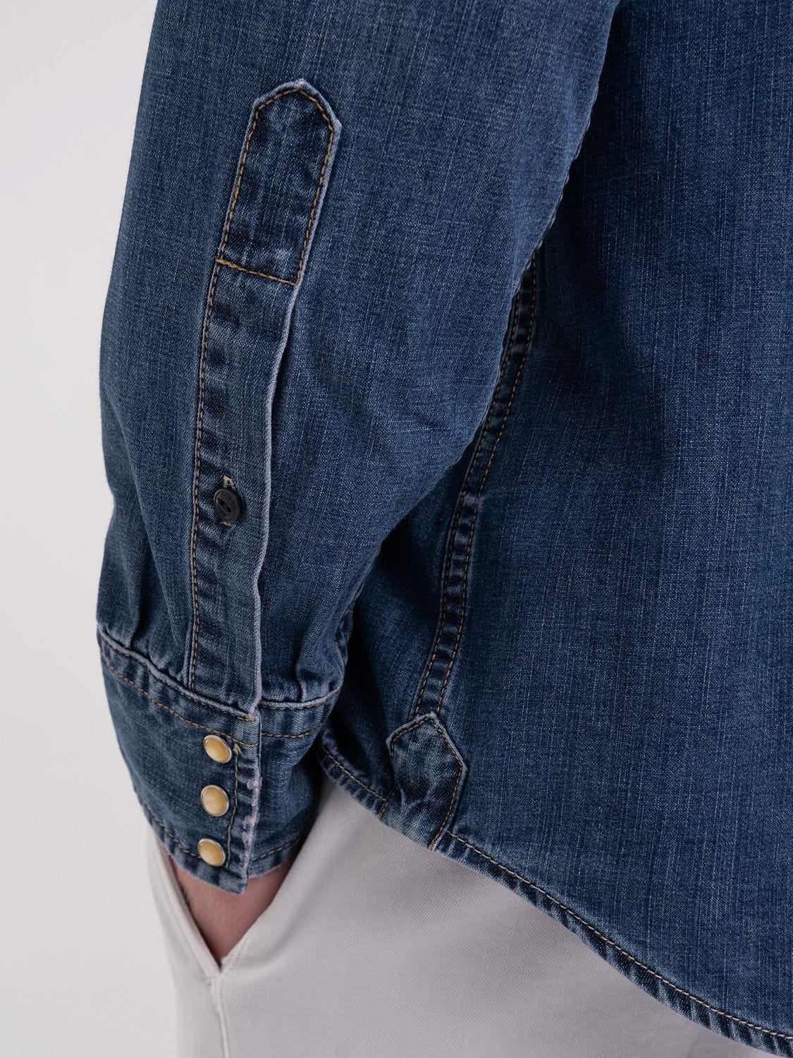 Regular fit shirt in dark denim