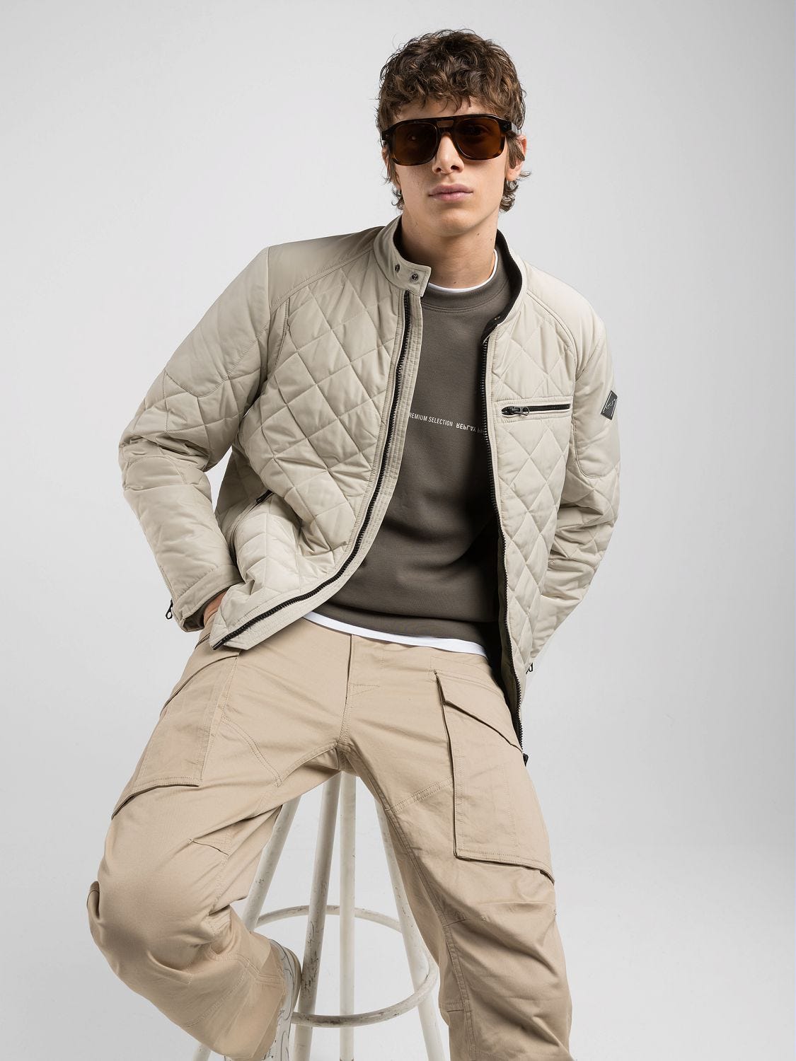 FULL ZIP TECHNICAL FABRIC JACKET