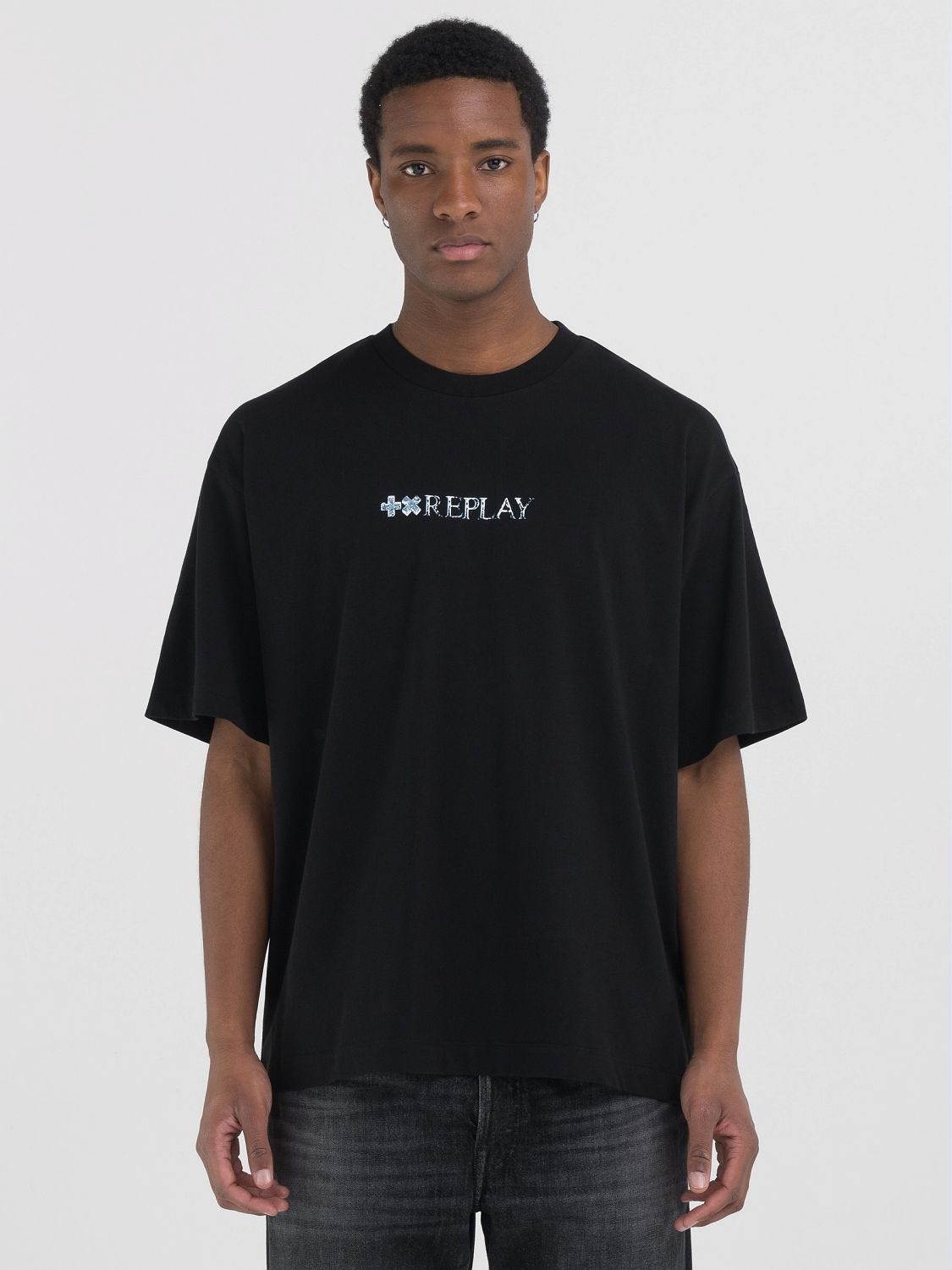 Grey crew neck shirt store