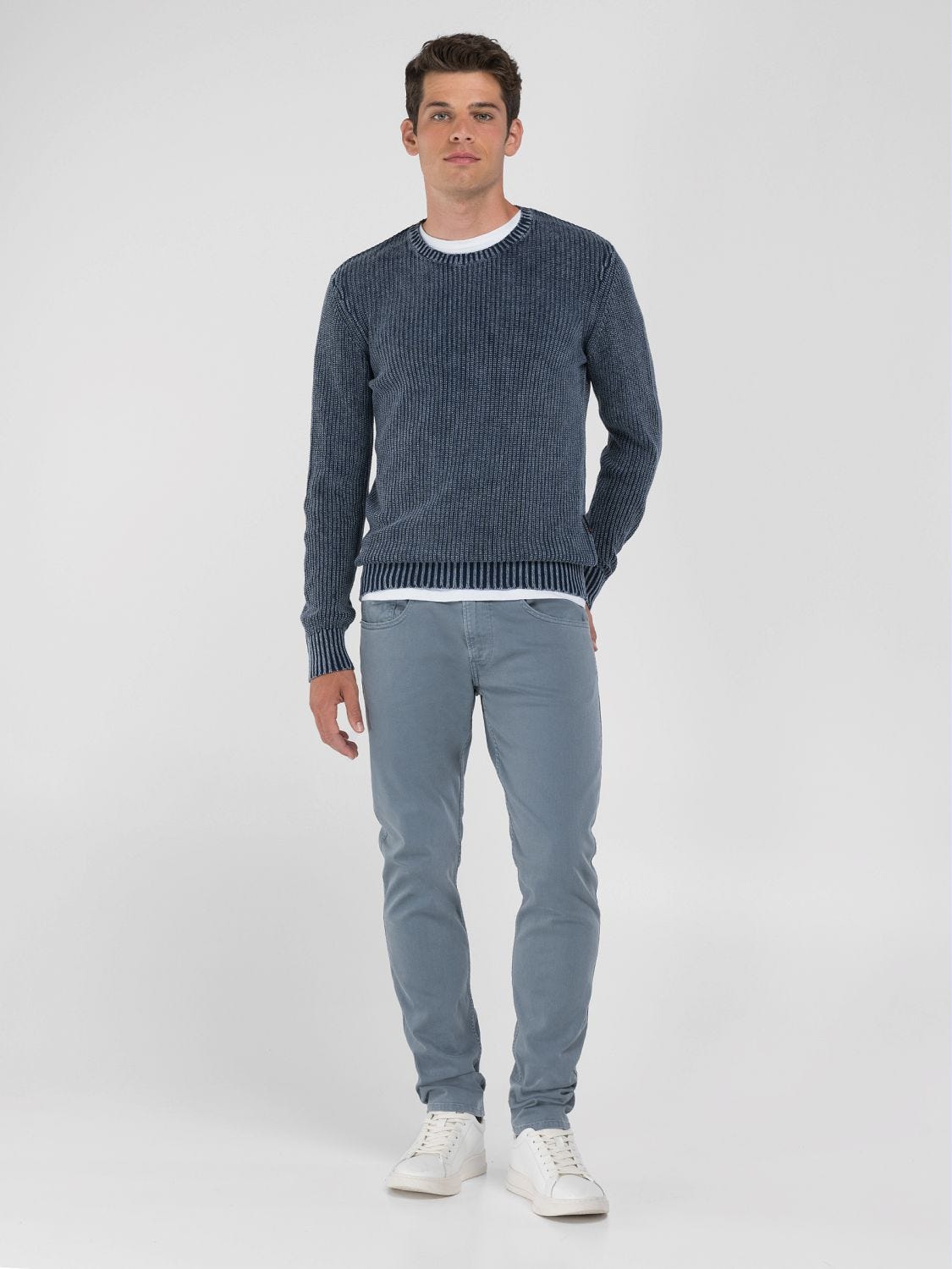 Blue cotton sweater top
