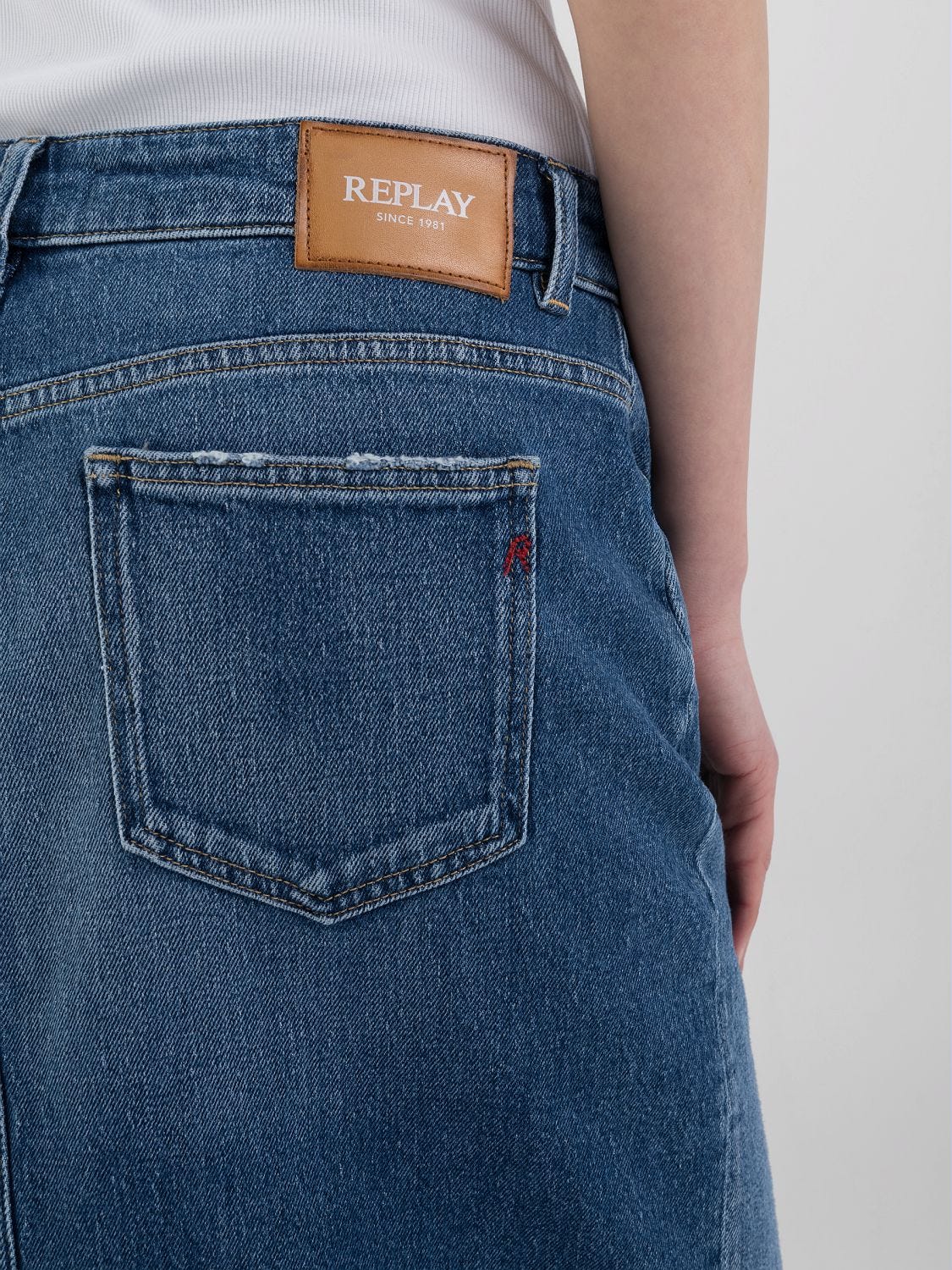 Distressed denim skirt 9mm outlet