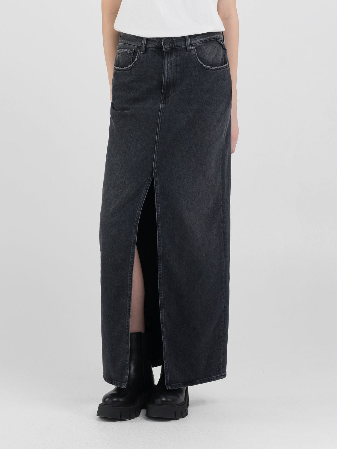 LONG BLACK DENIM SKIRT
