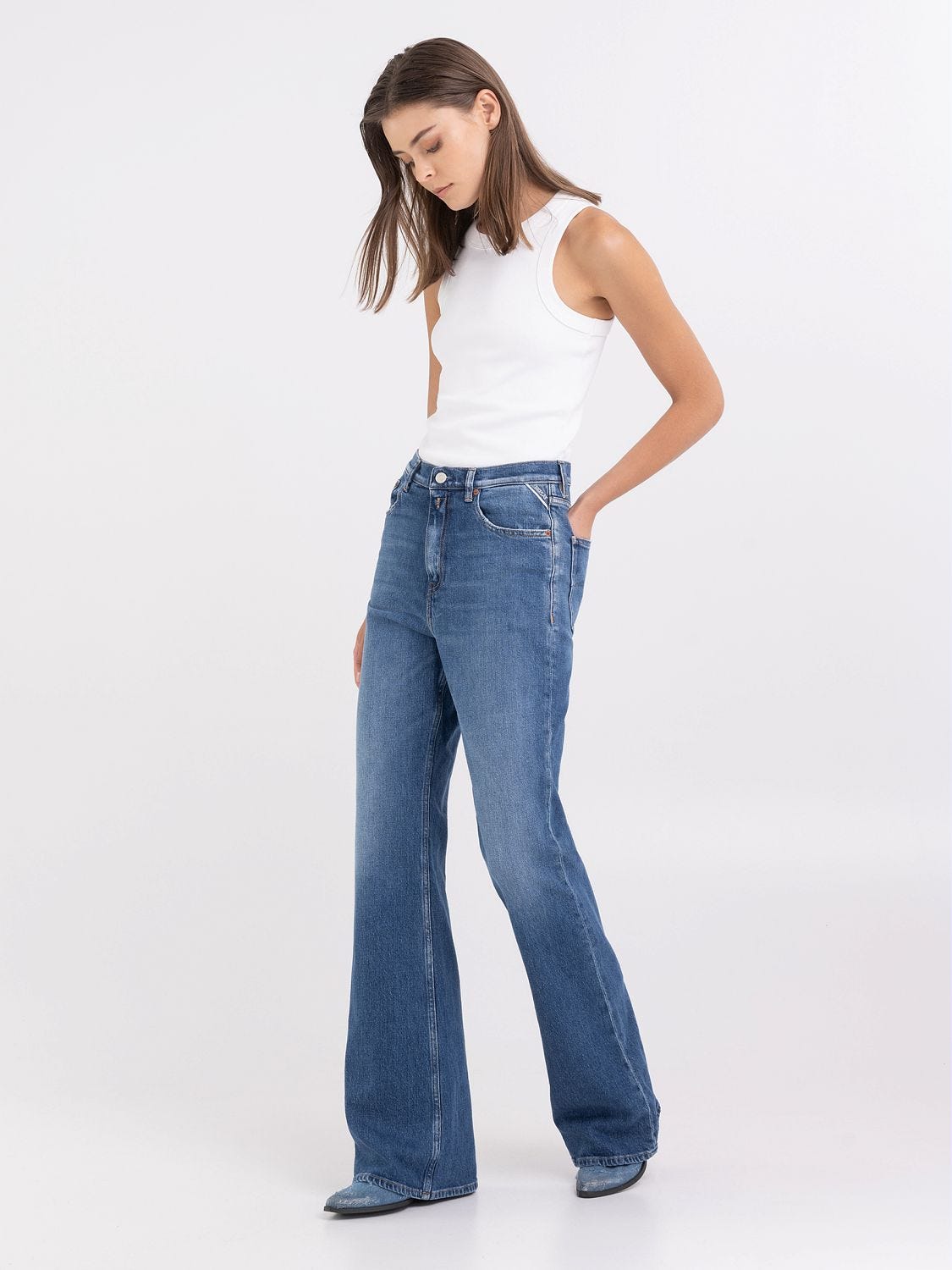 Bootcut fit 2025
