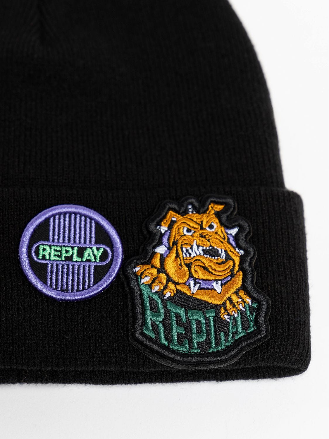 GORRO CON PARCHE