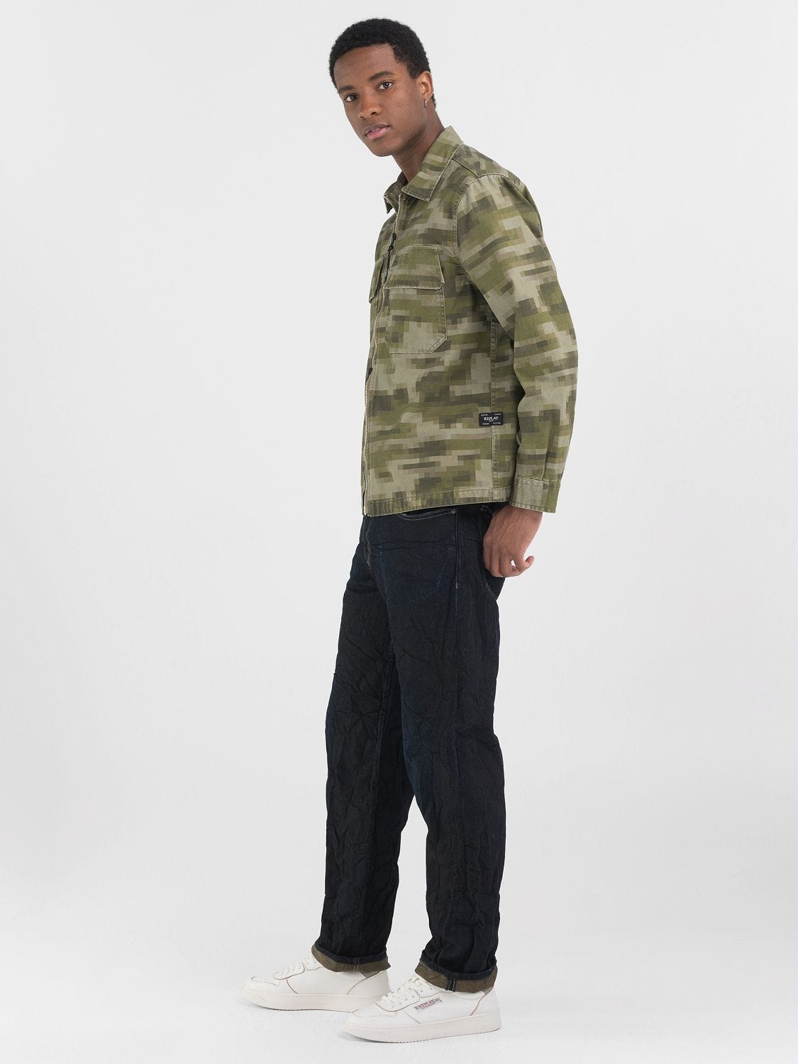 CAMISA DE SARGA DE ALGODON CON CREMALLERA COMPLETA