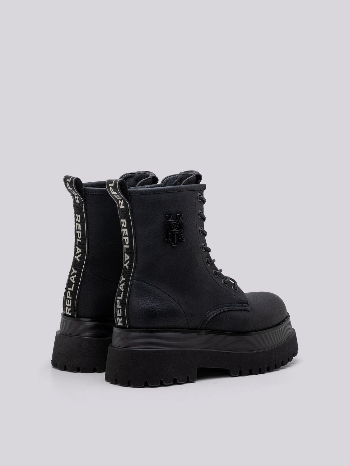 Replay boots top
