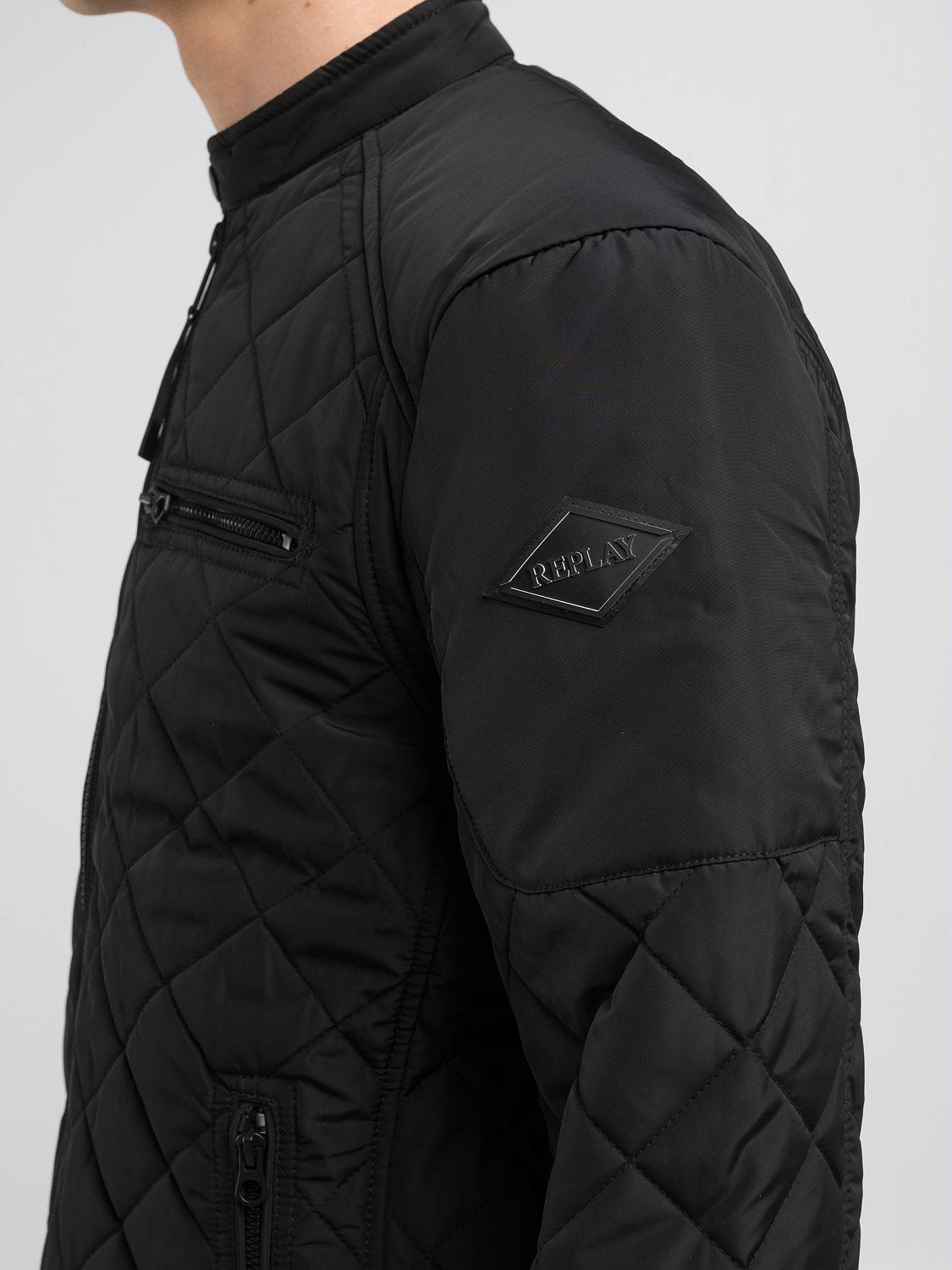 FULL ZIP TECHNICAL FABRIC JACKET