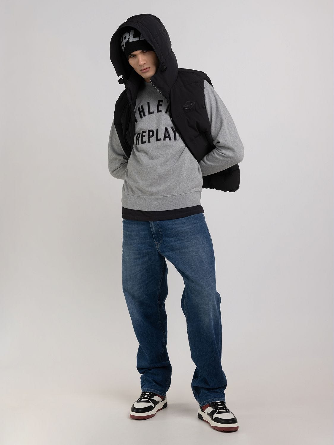Black vest deals hoodie