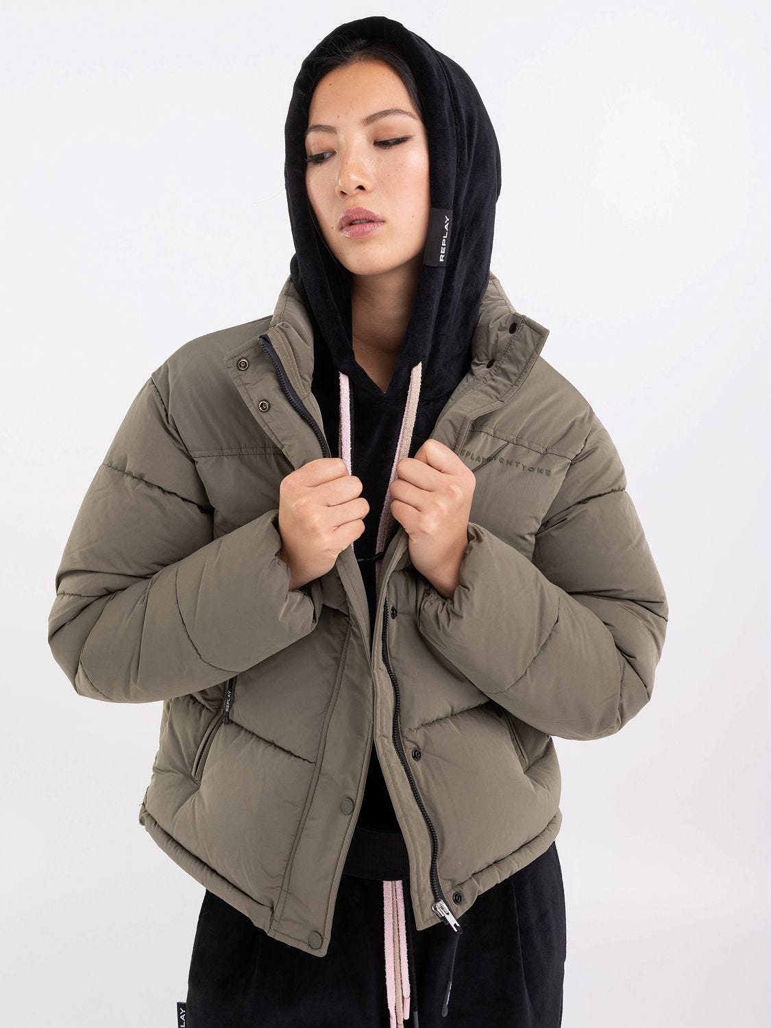 Boxy fit quilted short jacket