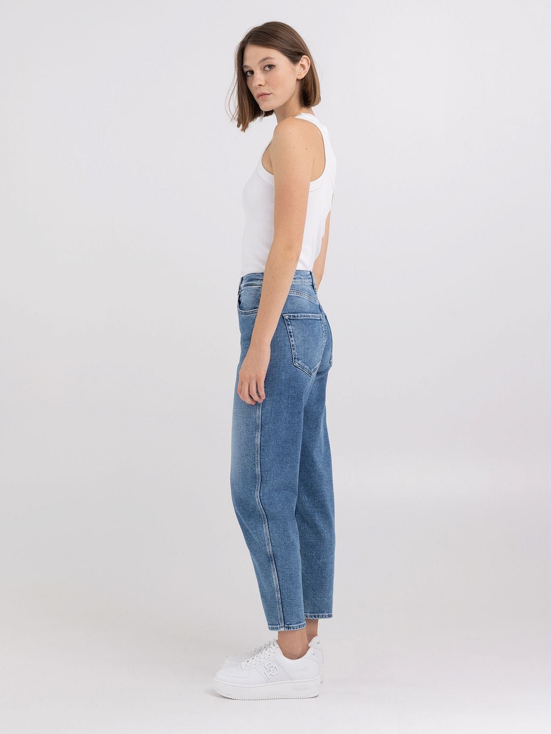 Balloon boyfriend jeans online