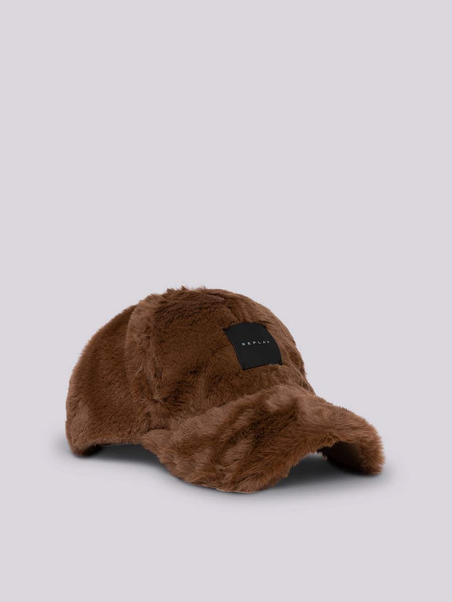 REPLAY Cap with bill with fur effect AW4292.000.A0208 BRICK BROWN 1