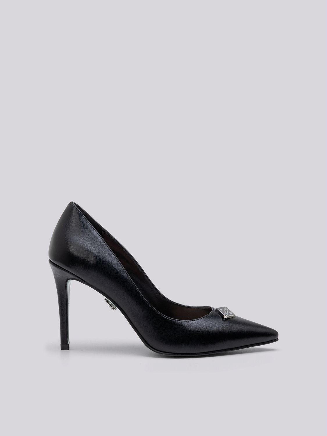 Replay heels new arrivals