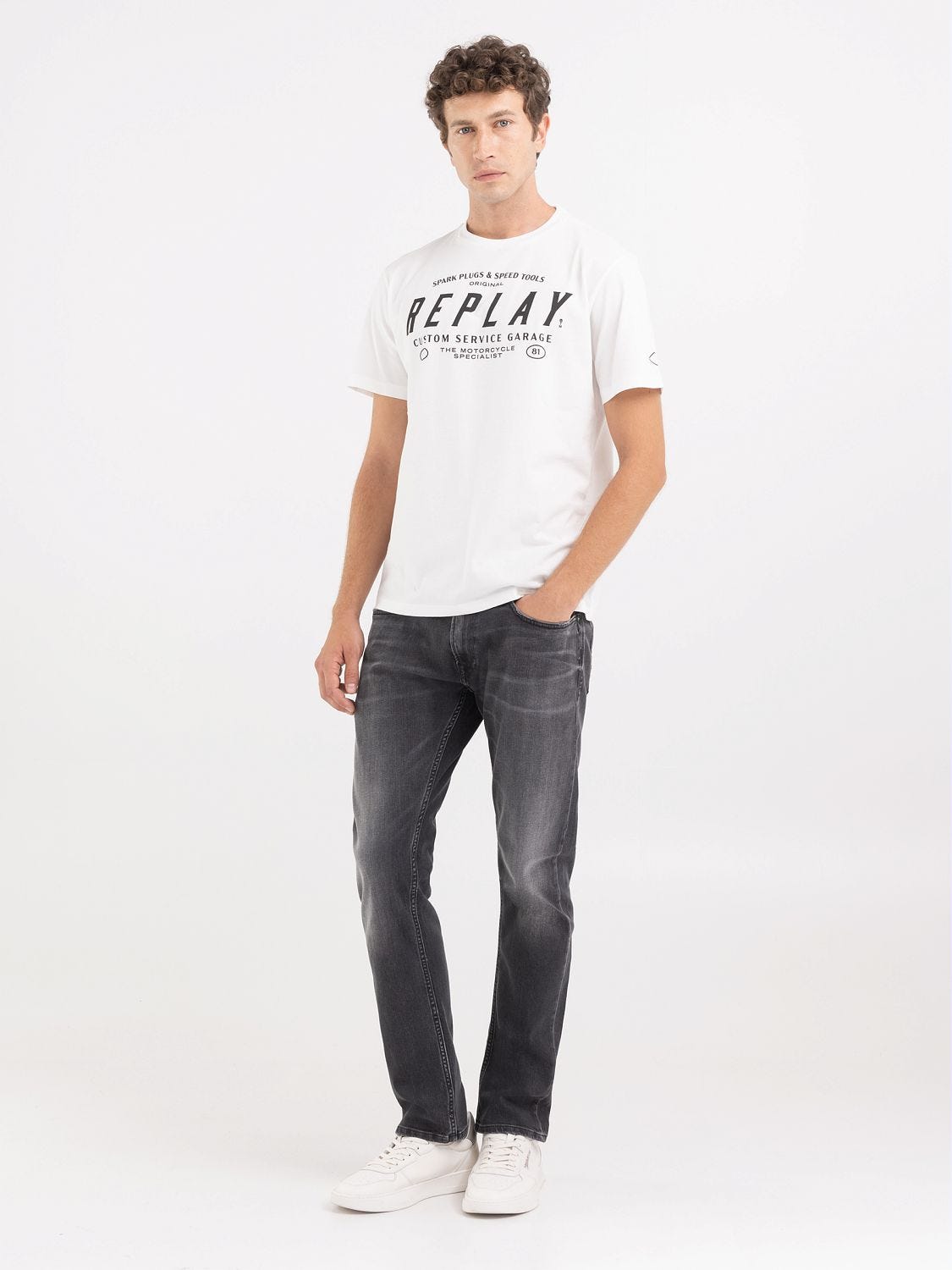 Garage white best sale jeans