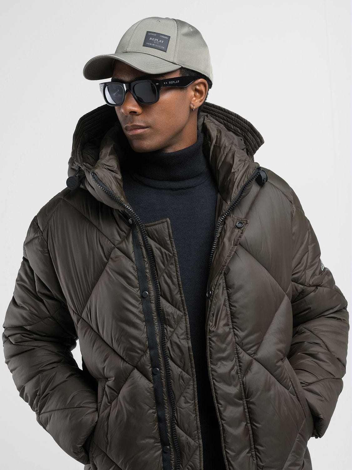 RECYCLED NYLON JACKET