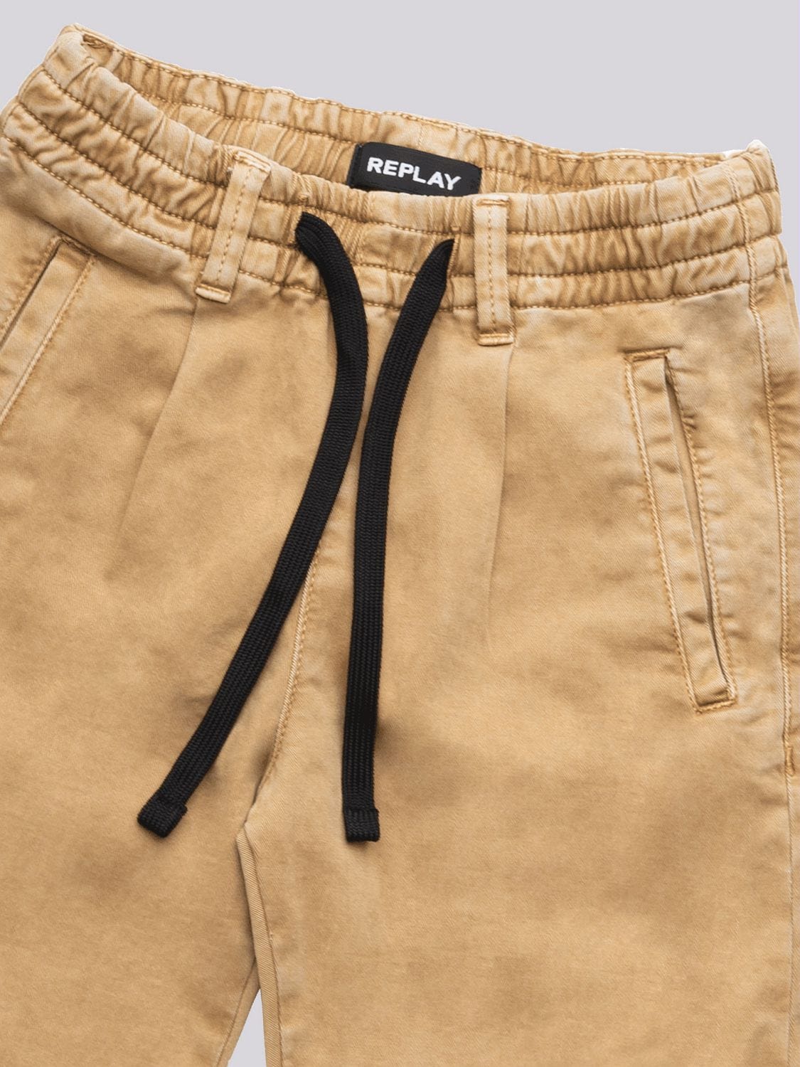 Relaxed fit jogger pants in stretch gabardine
