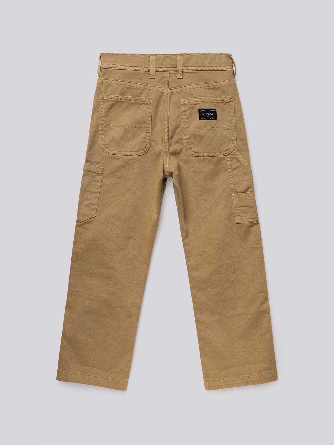 Replay boots 218 new arrivals