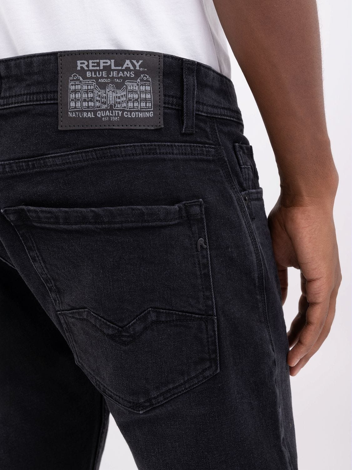 Replay jeans shop greece