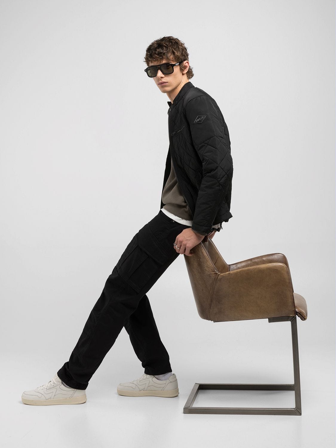 FULL-ZIP TECHNICAL FABRIC JACKET