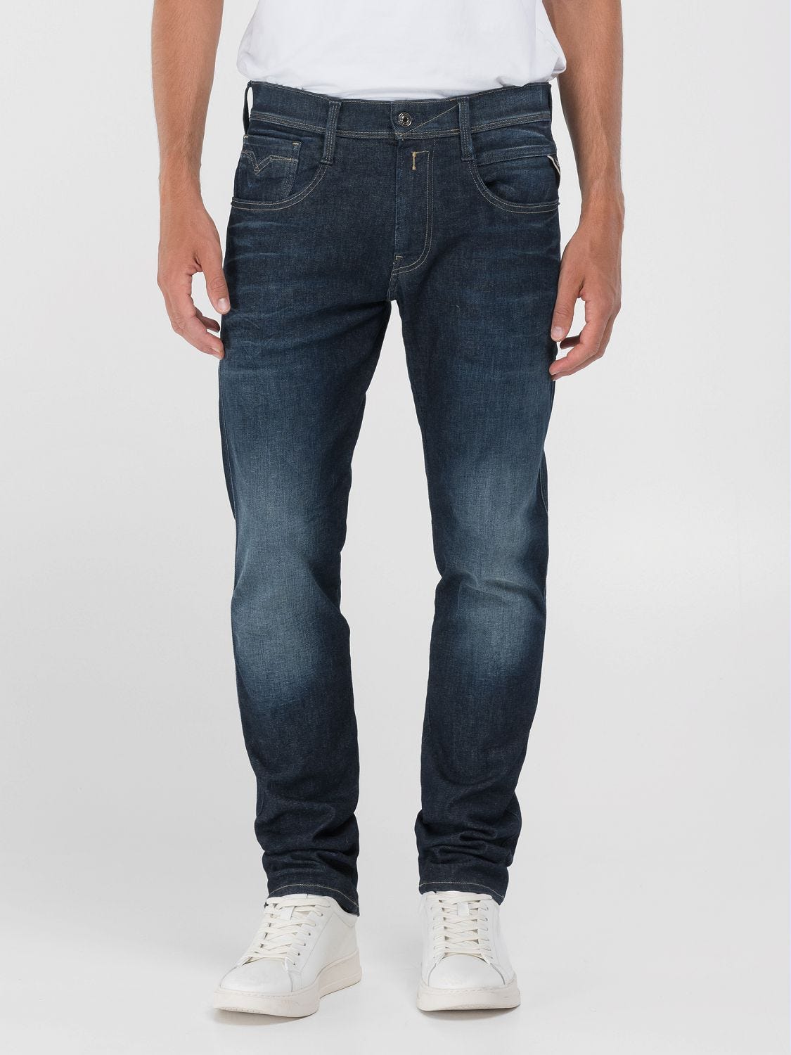 ZEUMAR SLIM-FIT CHINO JEANS