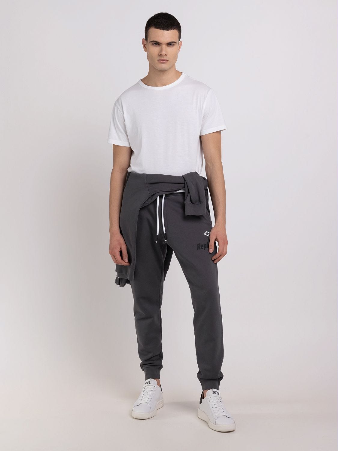 Replay r81 jeans sale