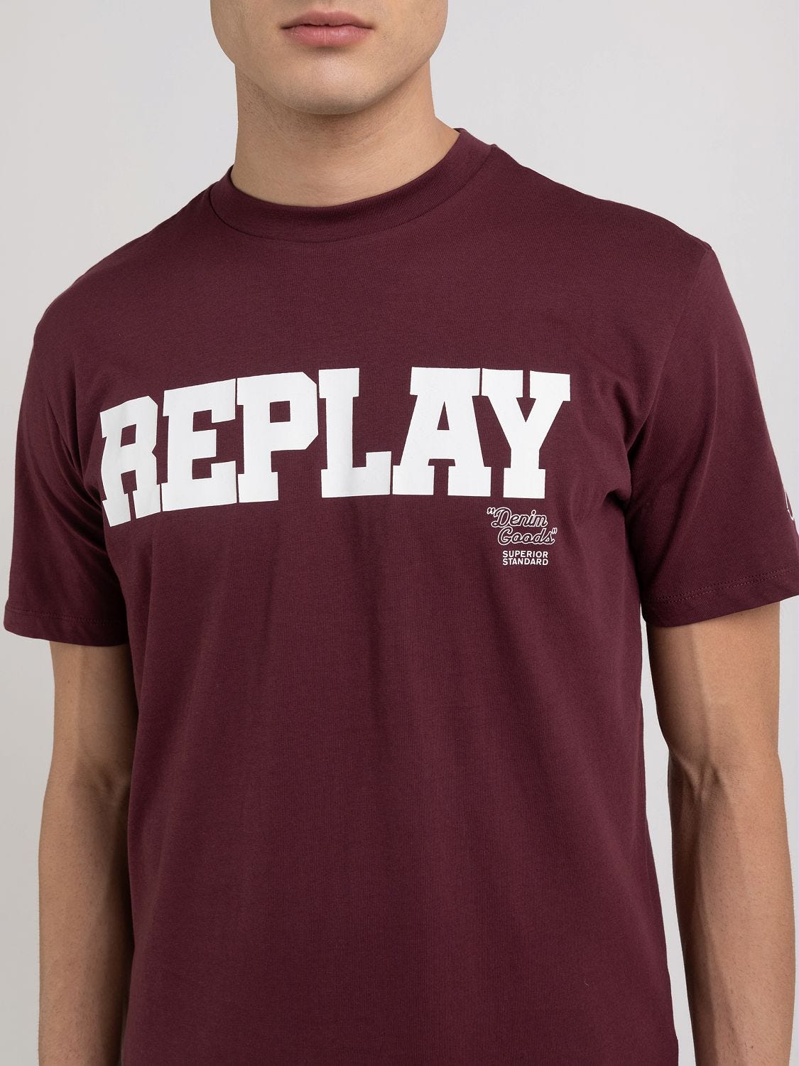 T shirts replay sales