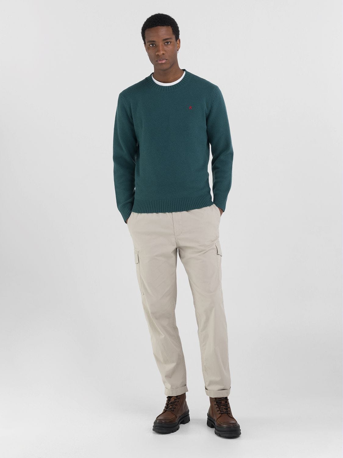 WOOL BLEND CREW NECK SWEATER