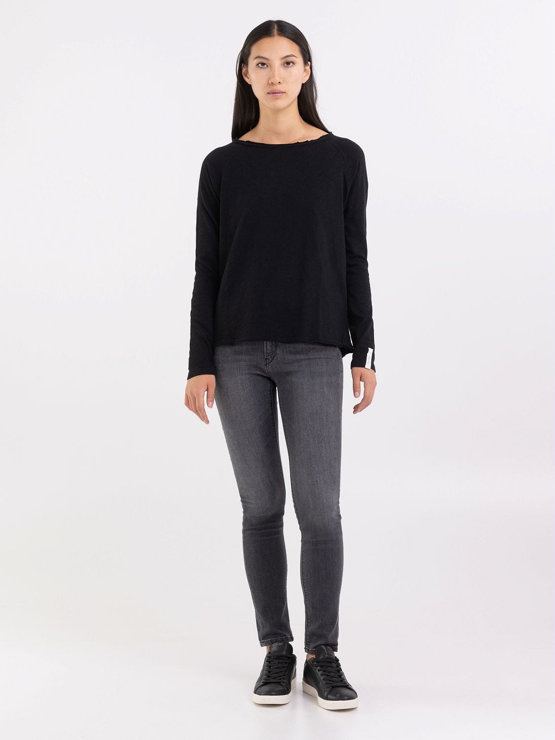 Long t shirt online female