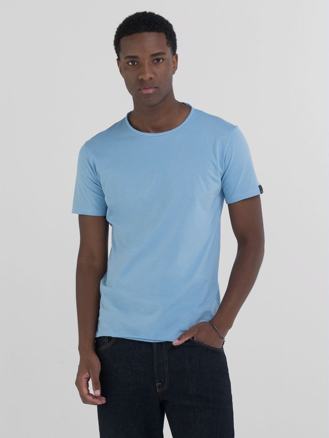 Ampia collezione di abbigliamento uomo online Replay