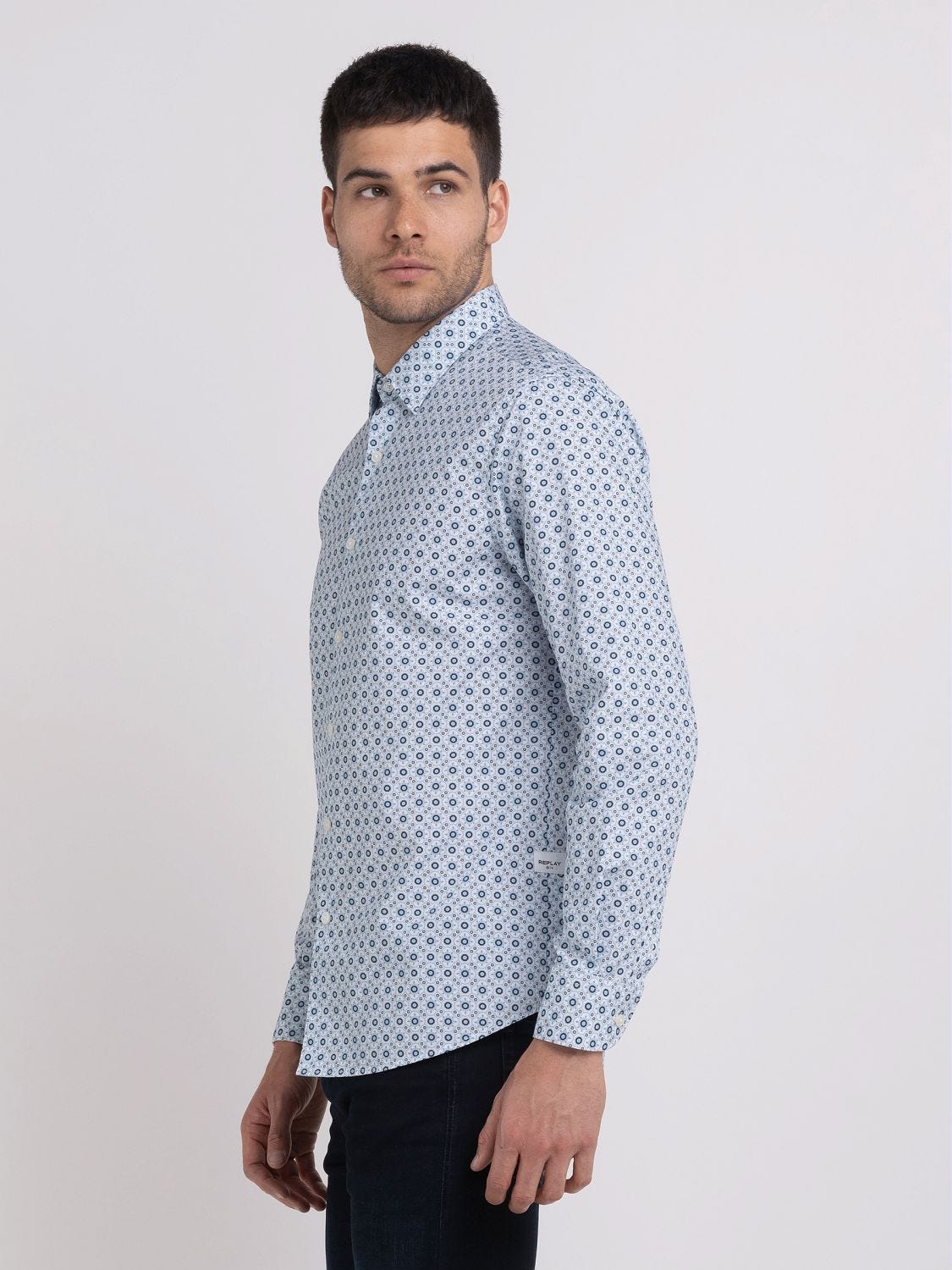Camicie tudor online