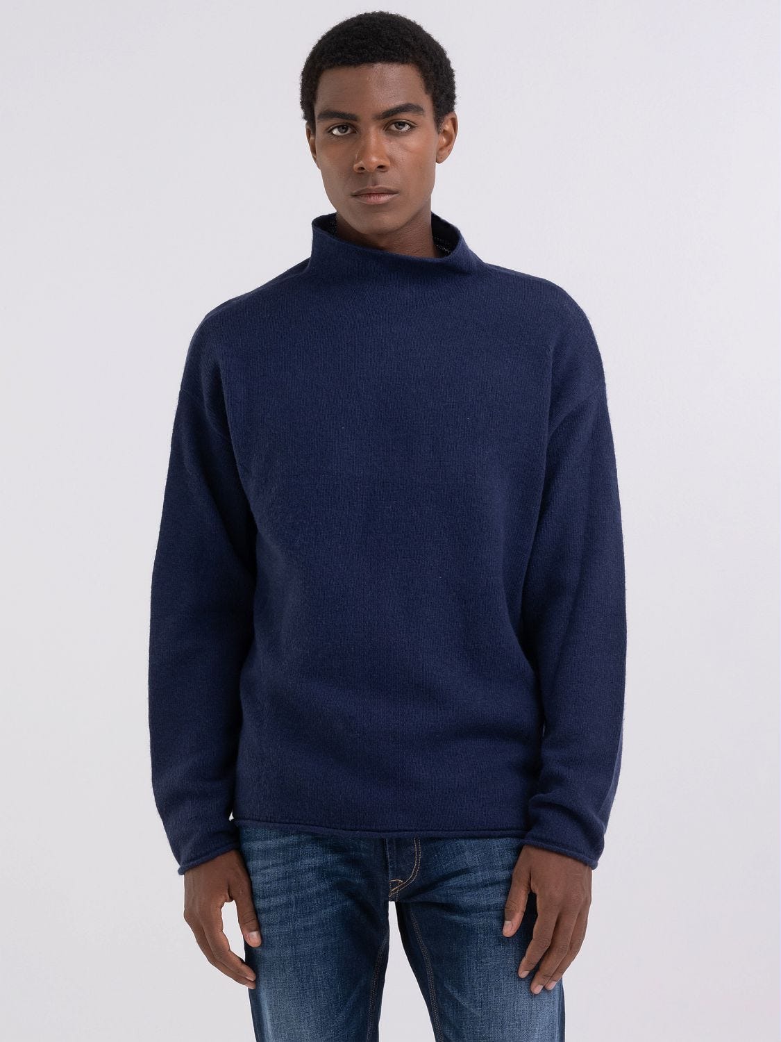 Blue high top neck sweater