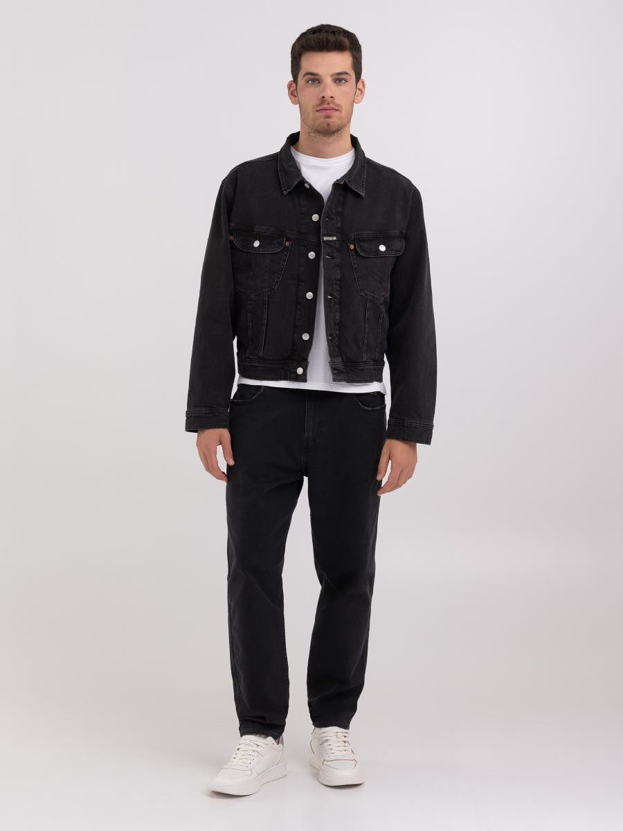 Comfort fit jacket in black denim