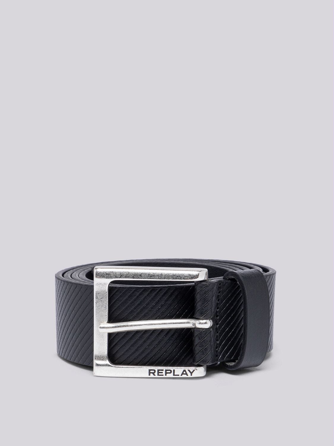 Belt in crust leather