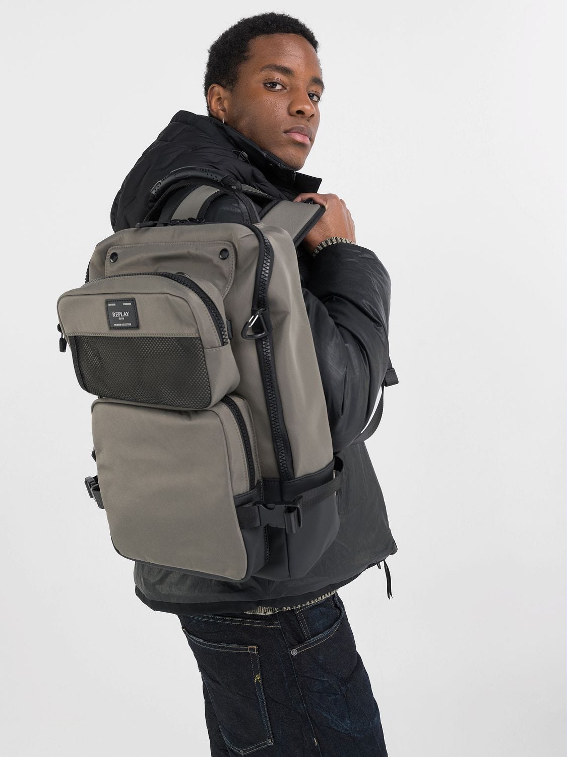 Rucksack with pockets discount
