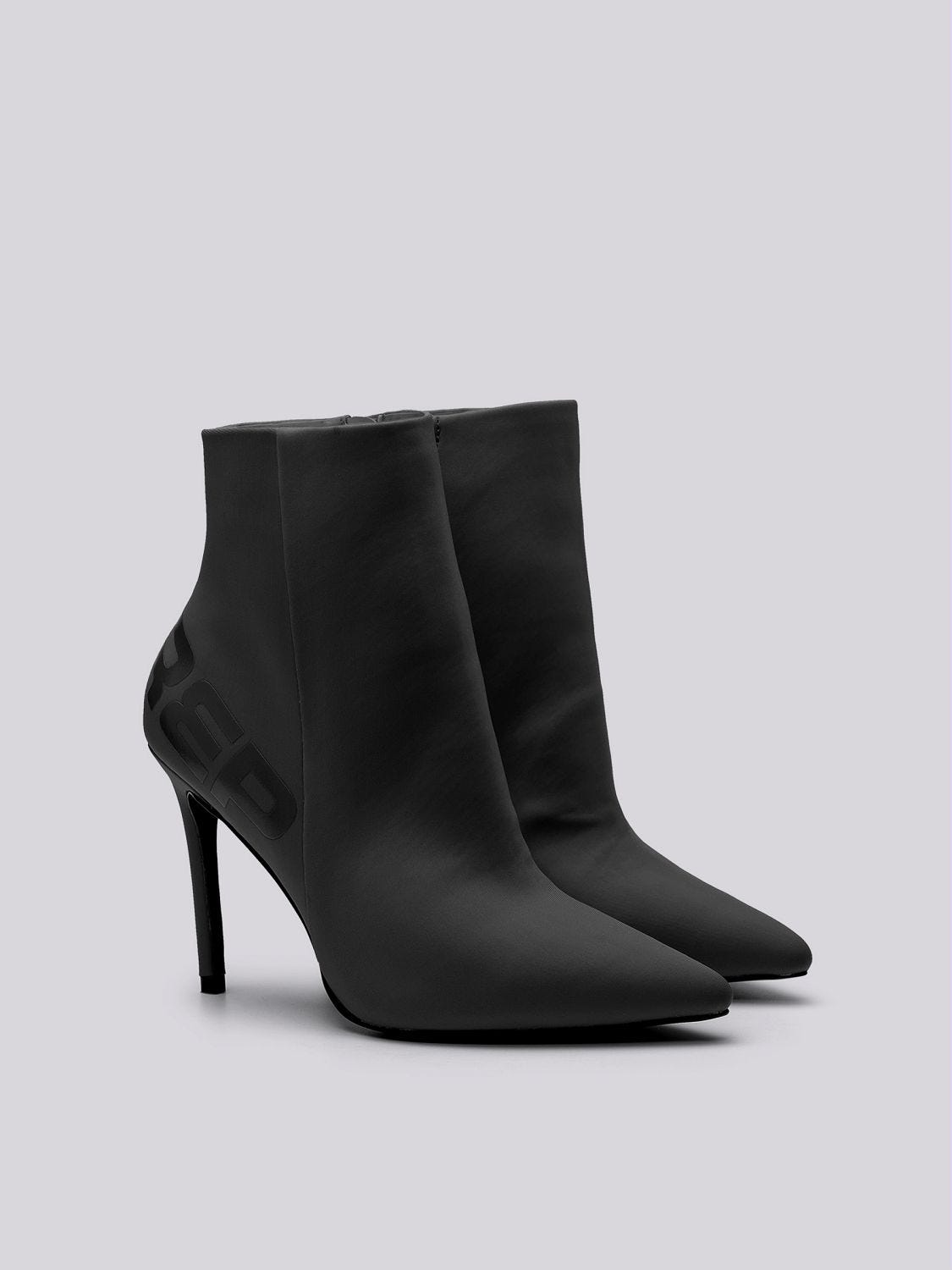 Carvela spectacular ankle boots hotsell