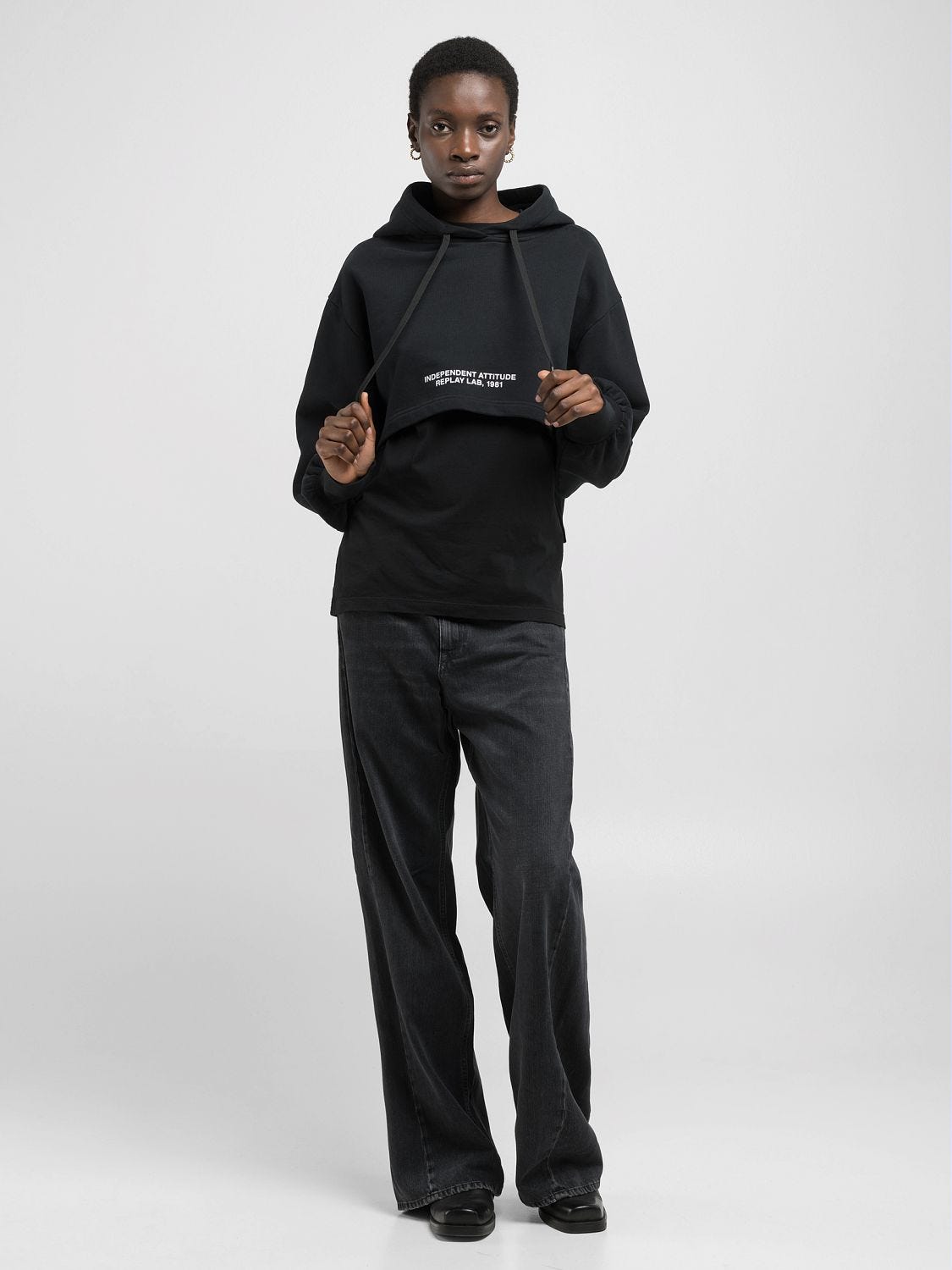 Oversized cropped sweatshirt store