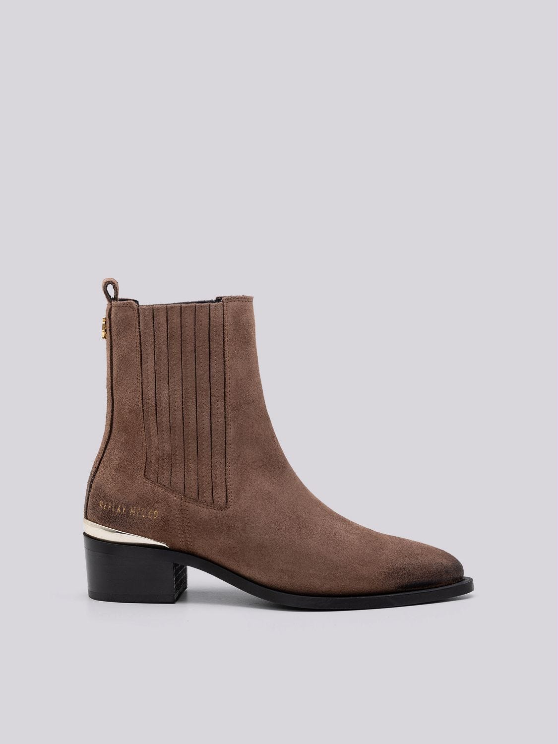 Pointed chelsea ankle boots store