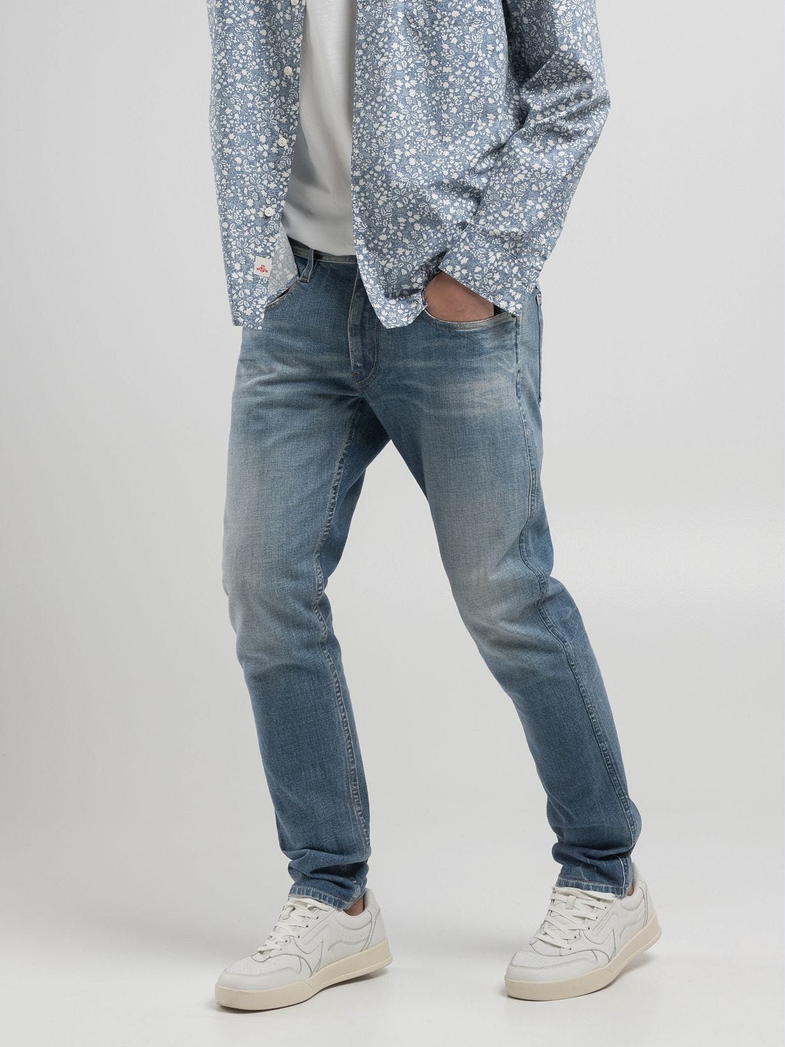 Anbass slim-fit jeans Medium blue | Replay Jeans