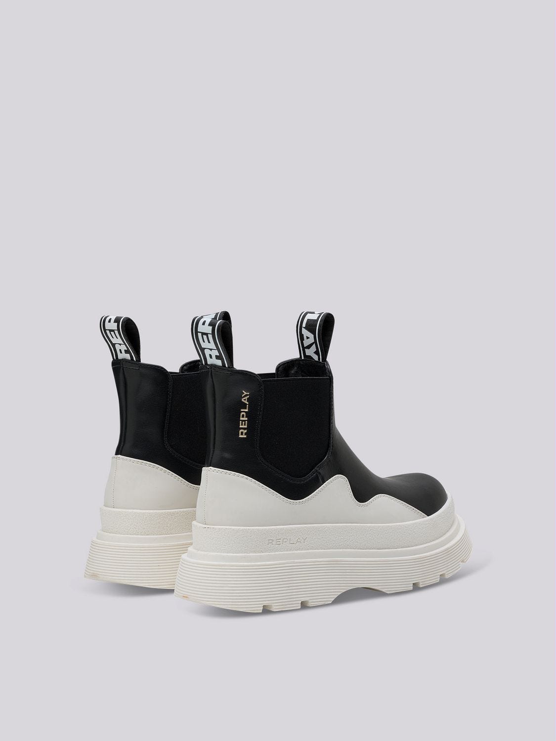 Low top chelsea boots 2025