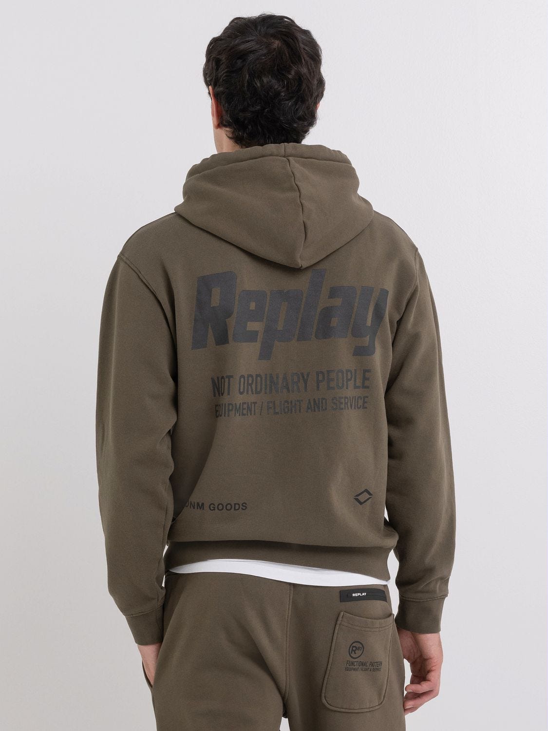 Hoodie with zipper