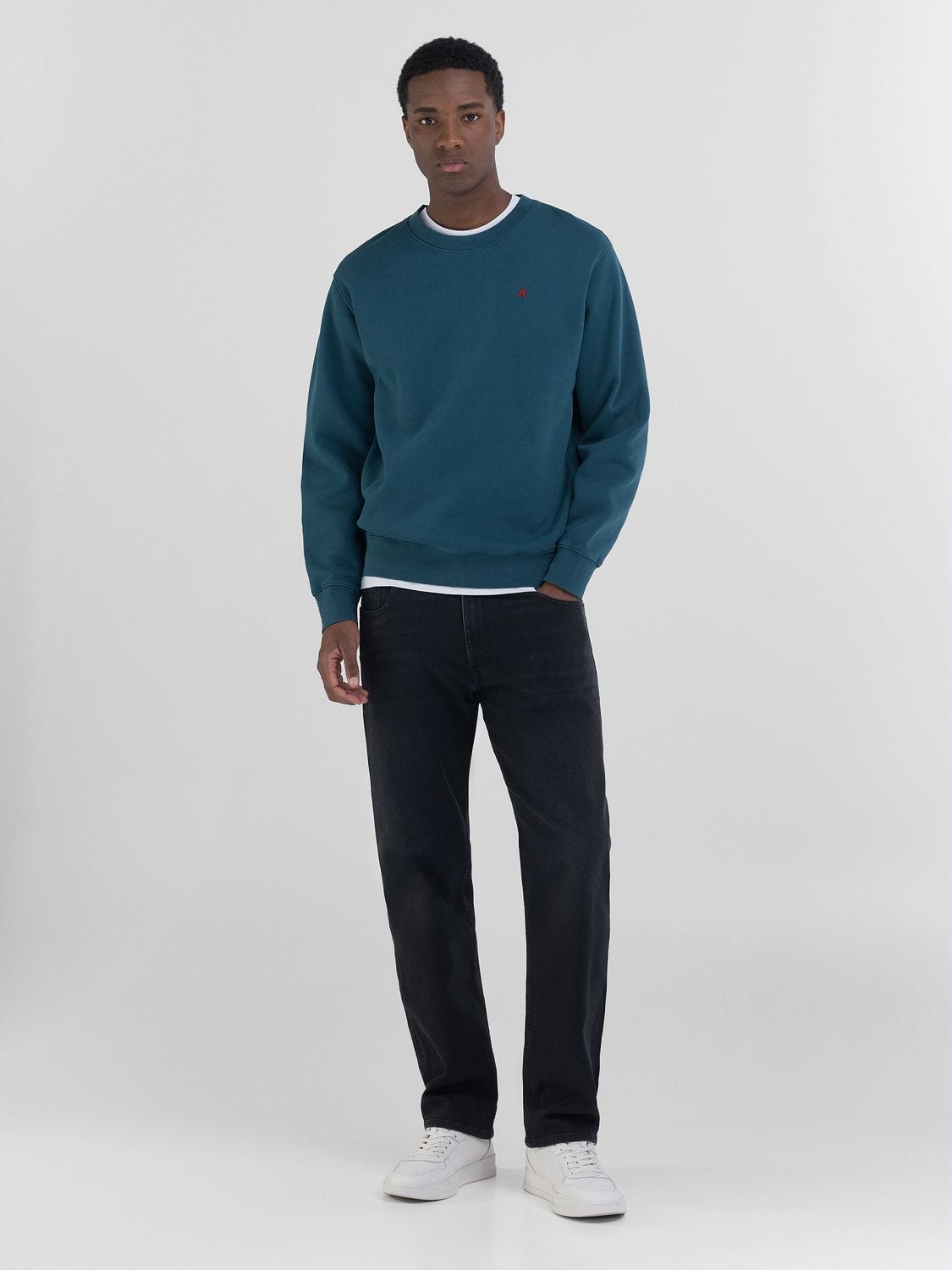 Soft crew neck sweatshirt hotsell